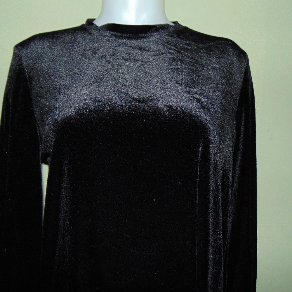 Black Zara Velour Long Sleeve Dress (8) - Picture 2 of 8